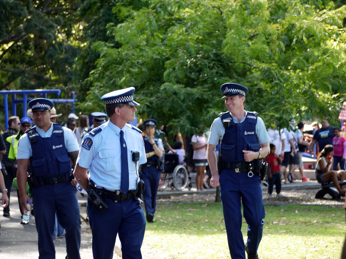 新西兰警察将逐步停止回应心理健康呼叫