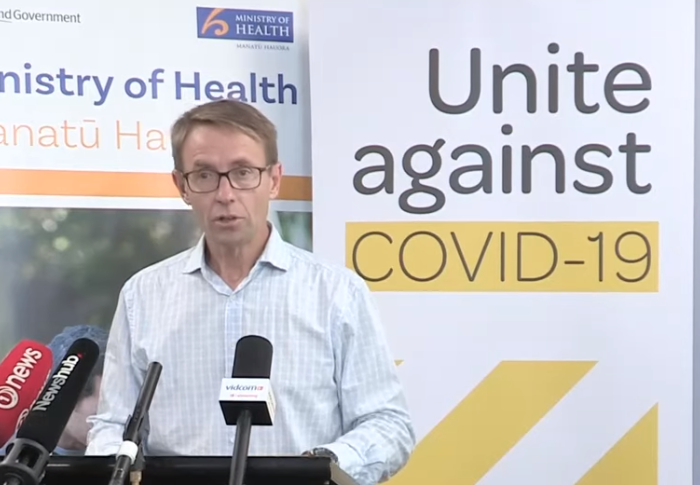 新西兰卫生总干事阿什利·布鲁姆菲尔德宣布将辞职