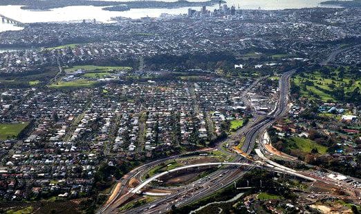 新西兰媒体呼吁开放基建限制，引入国际资源帮助解决交通问题