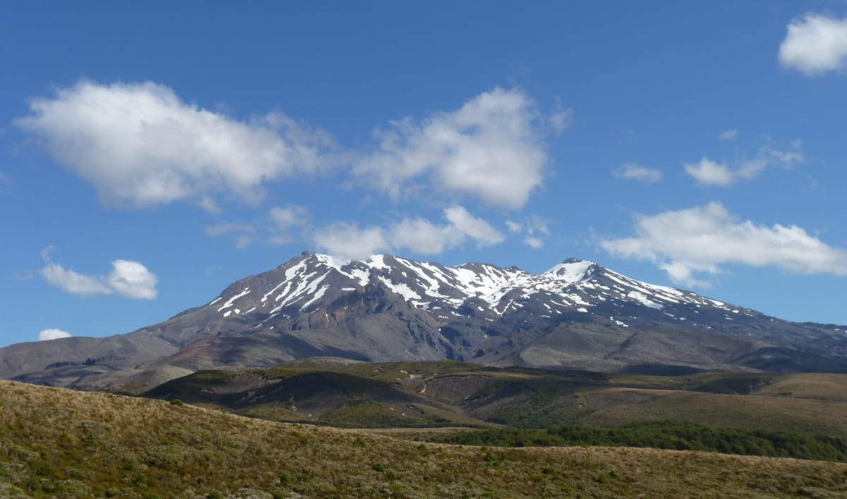 新西兰鲁阿佩胡火山的喷发历史