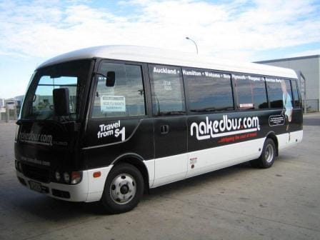 新西兰长途公共汽车 naked bus