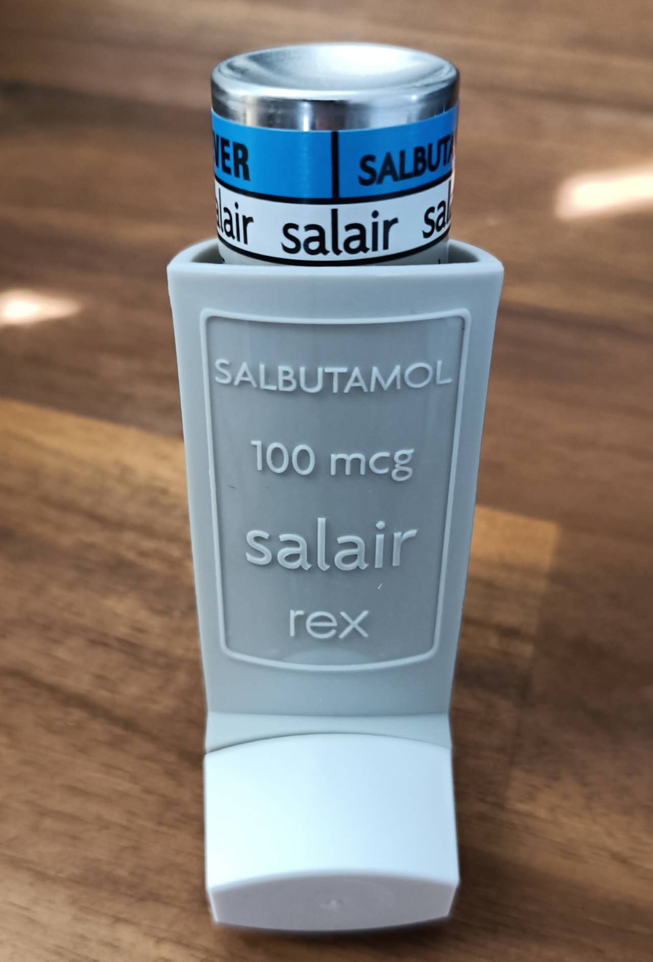 新西兰常用的缓解哮喘和气喘的吸入剂Salair