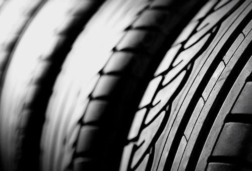 [短百科]为什么新西兰的汽车轮胎磨损比较快？
