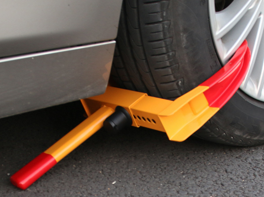 wheel-clamping