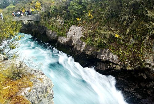 huka-falls-waikato-river